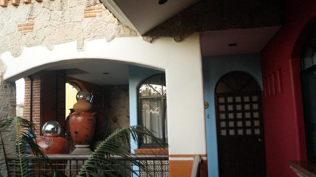 Bed and Breakfast Casa De Las Flores à Tlaquepaque Extérieur photo