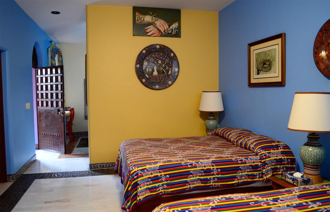 Bed and Breakfast Casa De Las Flores à Tlaquepaque Extérieur photo