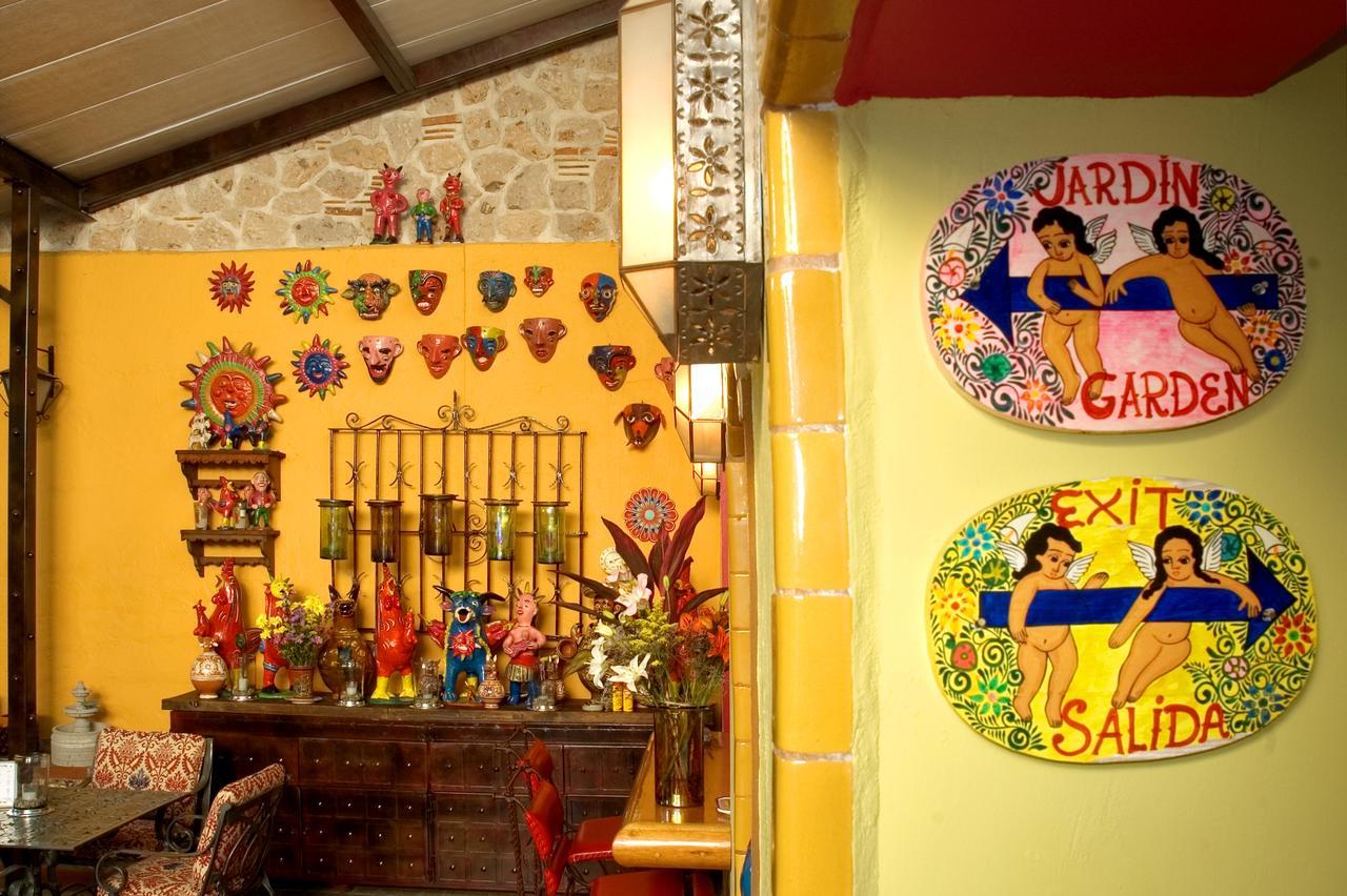 Bed and Breakfast Casa De Las Flores à Tlaquepaque Extérieur photo